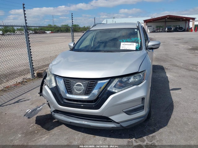 Nissan Rogue 2017 5N1AT2MTXHC880965 Image 22