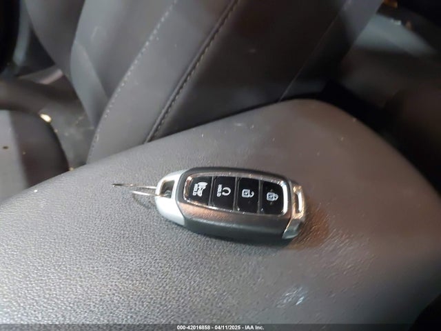 KM8K6CAB0NU761826 Hyundai Kona Sel