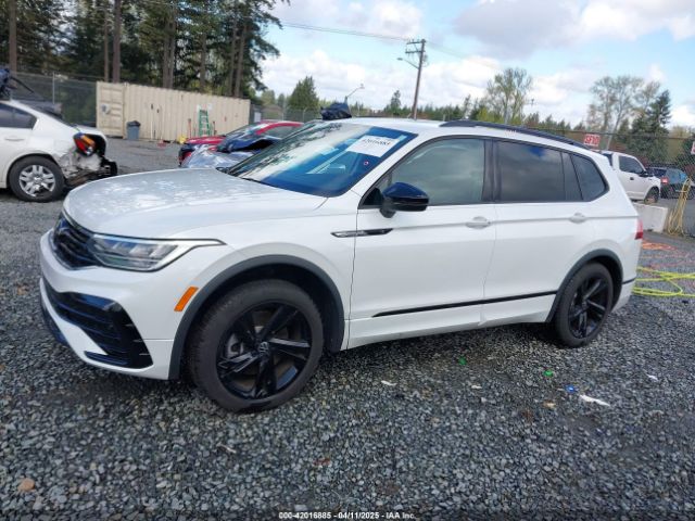 3VVCB7AX3PM014446 Volkswagen Tiguan 2.0t Se R-line Black