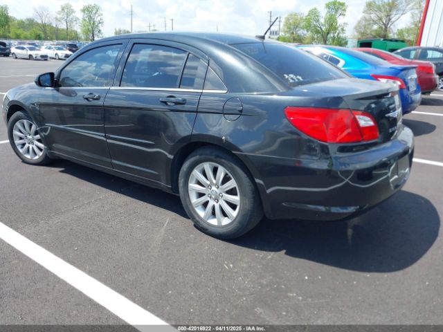 2010 CHRYSLER SEBRING 1C3CC5FB9AN147436 Photo 2