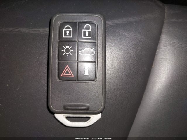 YV1612SD8F1194955 Volvo V60 T5 Platinum