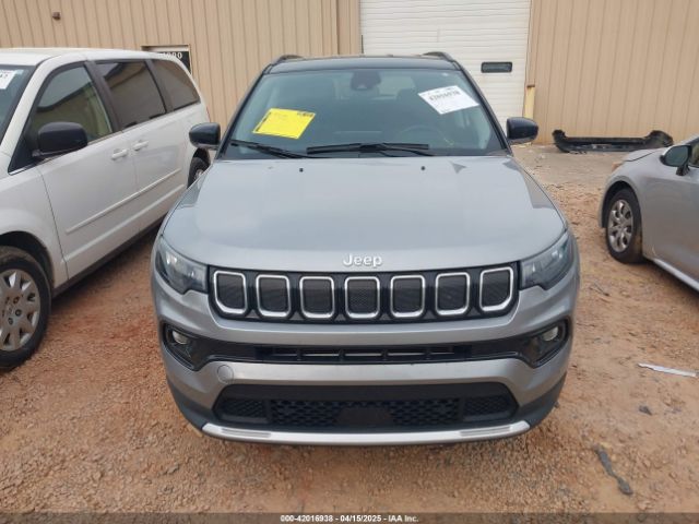 3C4NJDCB7NT126888 Jeep Compass Limited 4x4