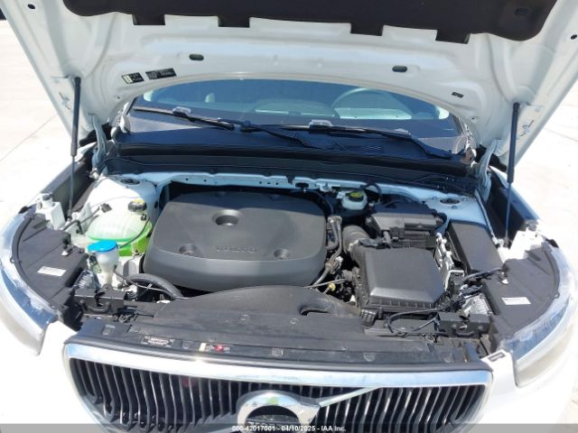 YV4AC2HK6L2244707 Volvo Xc40 T4 Momentum