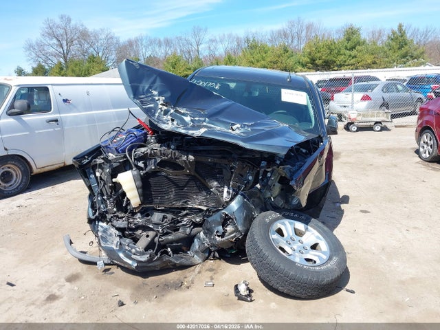 1GCVKREC2HZ374673 Chevrolet Silverado 1500 2lt