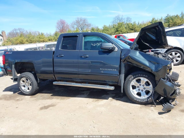 1GCVKREC2HZ374673 Chevrolet Silverado 1500 2lt