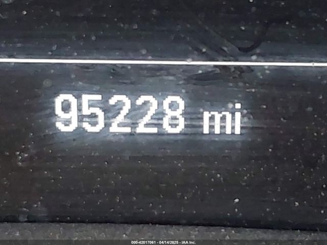 1G1ZD5ST9KF145658 Chevrolet MALIBU LT