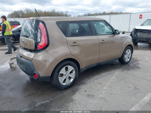 KNDJN2A21F7229353 KIA Soul