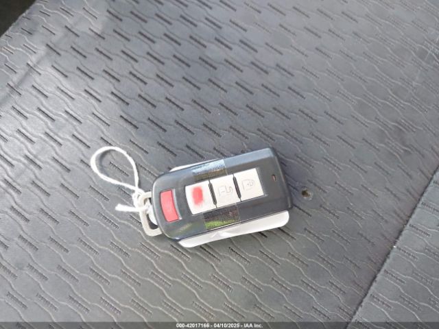 JA4AD3A32FZ005671 Mitsubishi Outlander Se