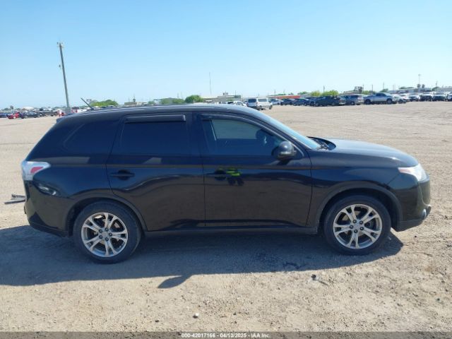 JA4AD3A32FZ005671 Mitsubishi Outlander Se