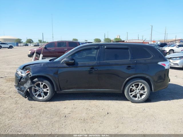JA4AD3A32FZ005671 Mitsubishi Outlander Se