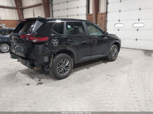 5N1BT3AB0PC873270 Nissan Rogue S Intelligent Awd