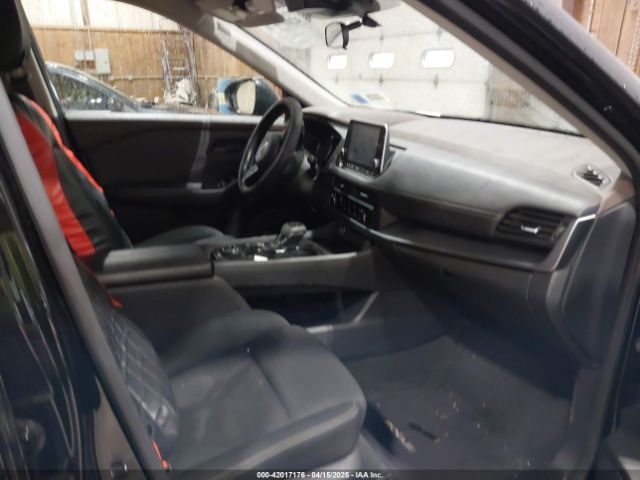 5N1BT3AB0PC873270 Nissan Rogue S Intelligent Awd