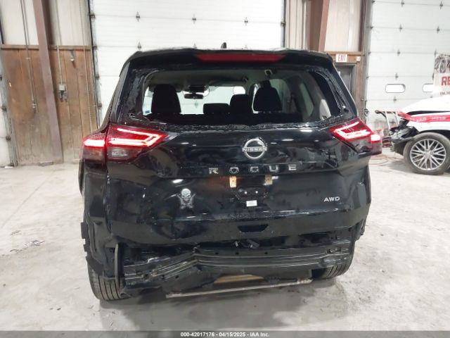 5N1BT3AB0PC873270 Nissan Rogue S Intelligent Awd