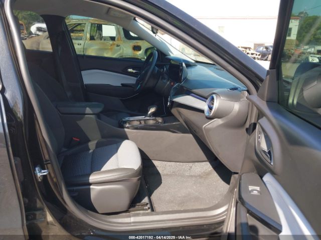 KL77LHE2XRC113686 Chevrolet Trax Fwd Lt