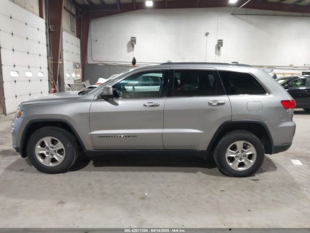 1C4RJFAGXHC749157 Jeep Grand Cherokee Laredo 4x4