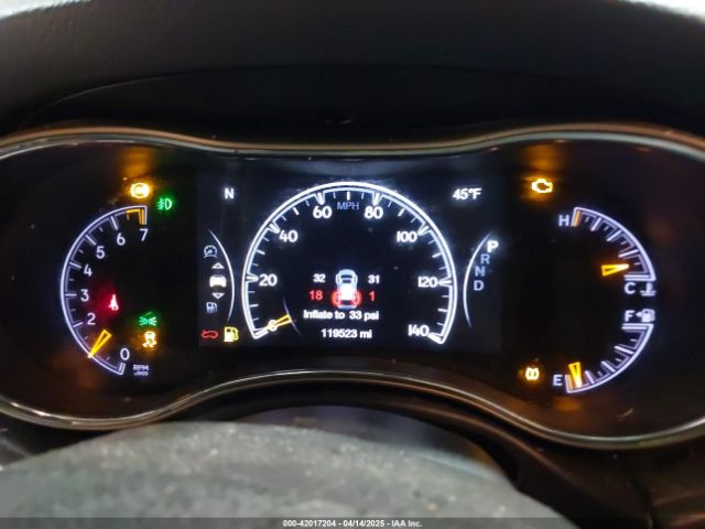 1C4RJFAGXHC749157 Jeep Grand Cherokee Laredo 4x4