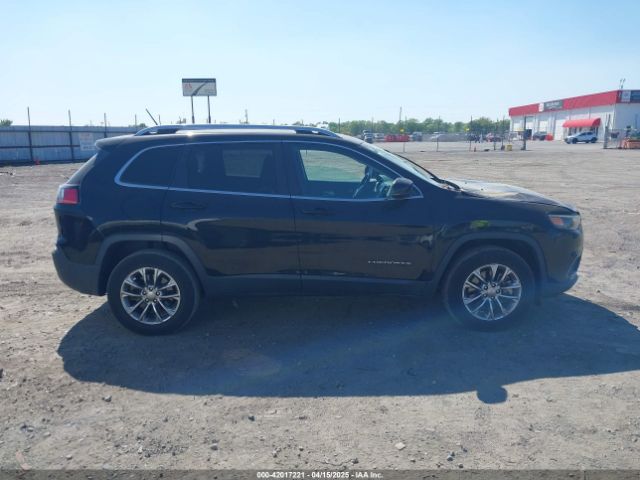 1C4PJMLX4KD238263 Jeep Cherokee Latitude Plus 4x4