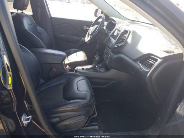1C4PJMLX4KD238263 Jeep Cherokee Latitude Plus 4x4