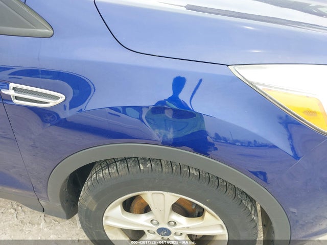1FMCU0GX9GUB93543 Ford ESCAPE SE