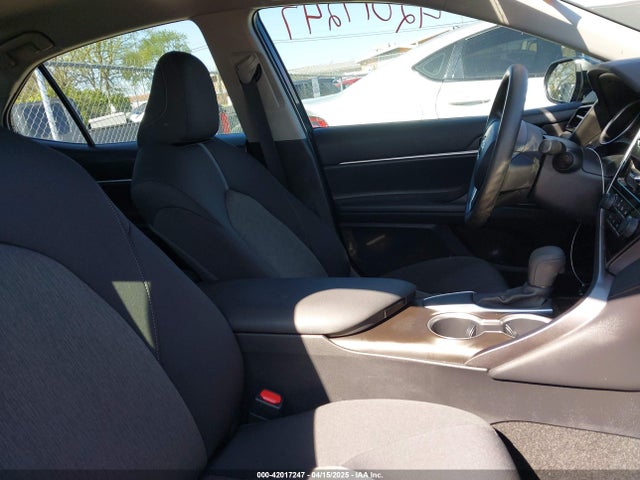 4T1R11AK6MU472997 Toyota CAMRY LE