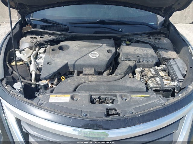 Nissan Altima 2.5 S 2014 1N4AL3AP3EN342745 Image 10