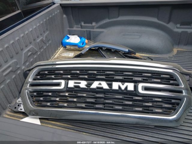 1C6SRFBT7NN180040 RAM 1500 Big Horn  4x4 6'4 Box