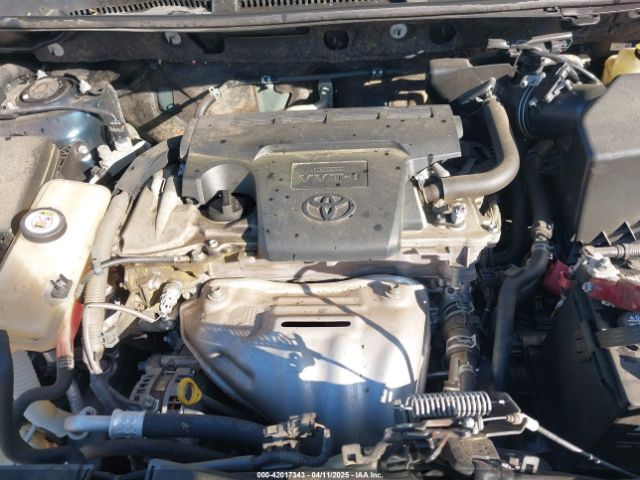 JTMWFREV5JJ739619 Toyota Rav4 Xle
