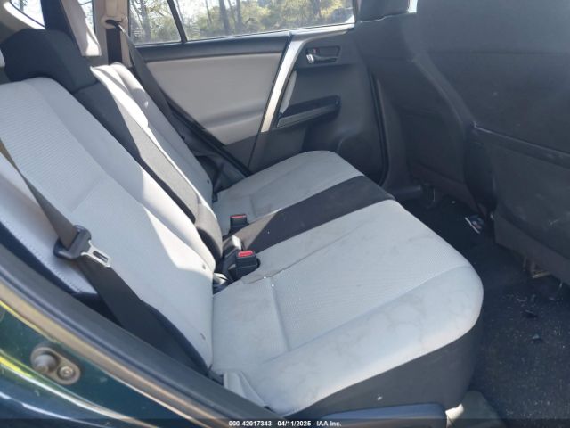 JTMWFREV5JJ739619 Toyota Rav4 Xle