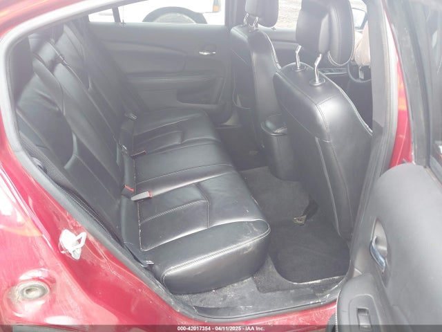 Chrysler 200 Limited 2014 1C3CCBCGXEN152052 Image 8