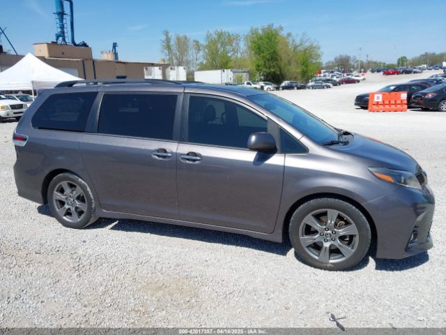 5TDXZ3DC8KS987473 Toyota Sienna Se Premium 8 Passenger
