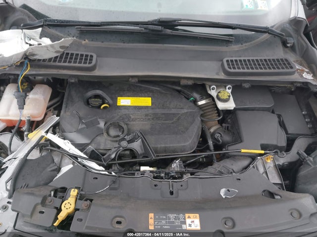 1FMCU9GXXGUC53589 Ford ESCAPE SE