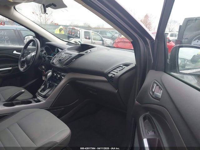1FMCU9GXXGUC53589 Ford ESCAPE SE
