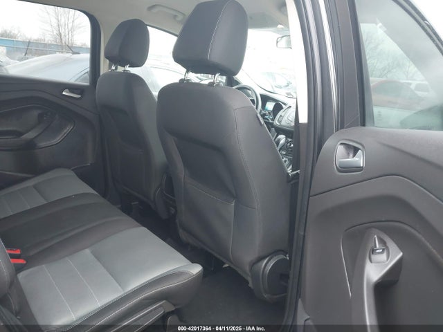 1FMCU9GXXGUC53589 Ford ESCAPE SE