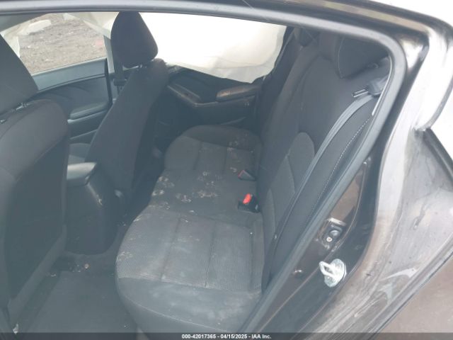 3KPFK4A79HE149615 KIA FORTE LX