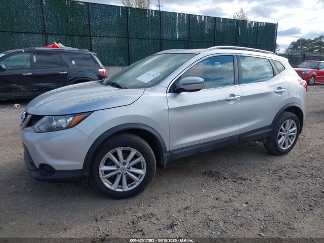 JN1BJ1CR7HW141374 Nissan Rogue Sport Sv