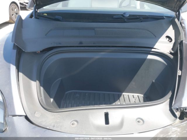 5YJYGDEE3LF021795 Tesla 2020