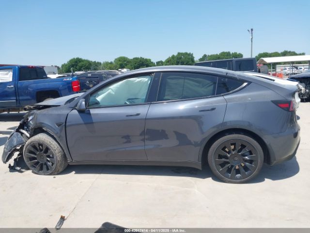 5YJYGDEE3LF021795 Tesla 2020