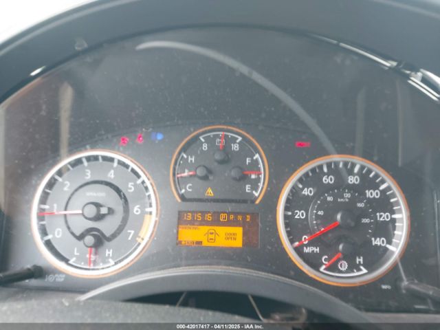 1N6BA0ED1EN512021 Nissan TITAN SV