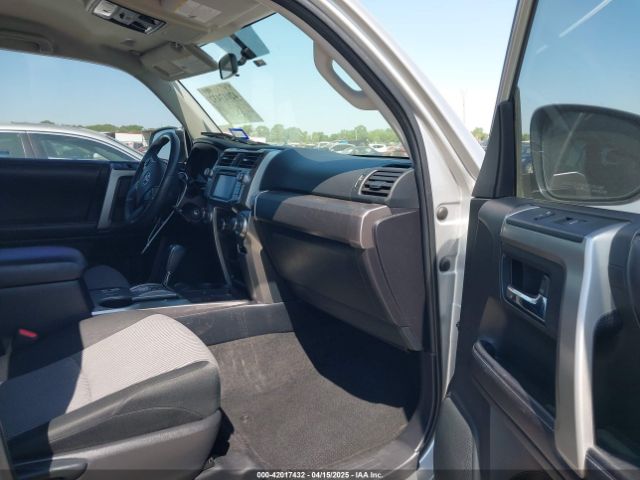 JTEZU5JR1G5140346 Toyota 4RUNNER SR5