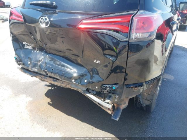 2T3ZFREV7HW386082 Toyota RAV4 LE