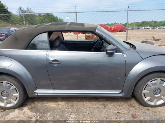 3VW507AT9EM819162 Volkswagen Beetle 1.8t