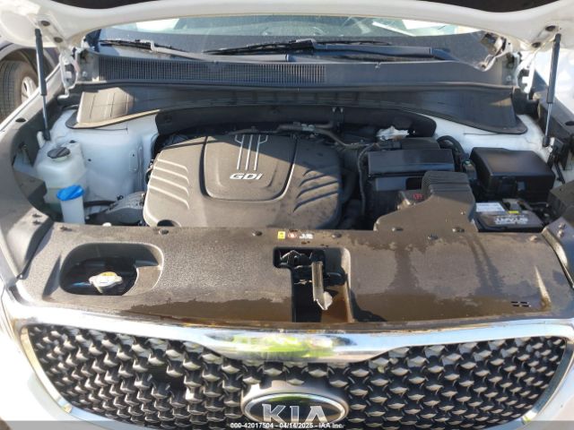 5XYPKDA51GG072940 KIA Sorento 3.3l Sx