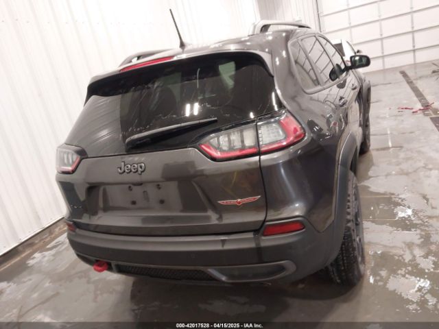 1C4PJMBN2KD258303 Jeep Cherokee Trailhawk 4x4