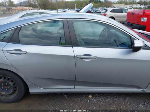 19XFC2F61KE009471 Honda Civic Lx