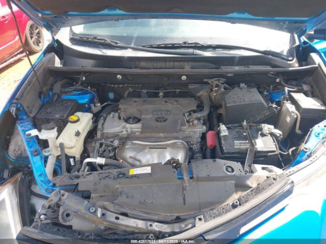 2T3ZFREV4HW383558 Toyota RAV4 LE