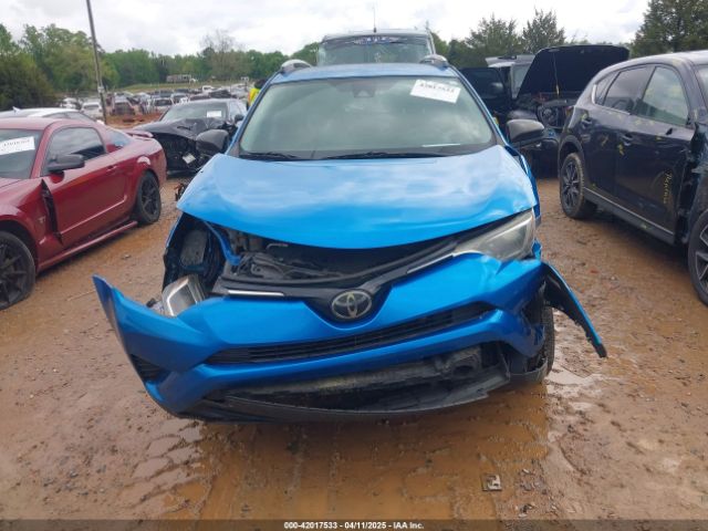 2T3ZFREV4HW383558 Toyota RAV4 LE