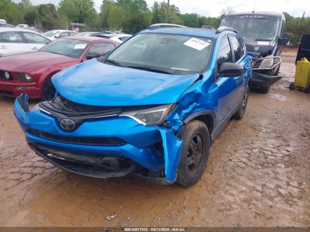 2T3ZFREV4HW383558 Toyota RAV4 LE