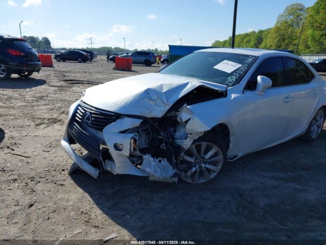 2016 LEXUS IS 200T JTHBA1D21G5008661 Photo 5