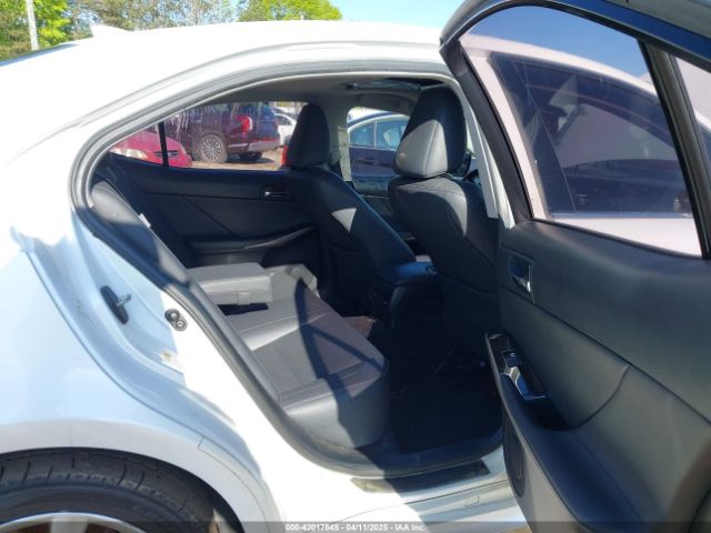 2016 LEXUS IS 200T JTHBA1D21G5008661 Photo 7