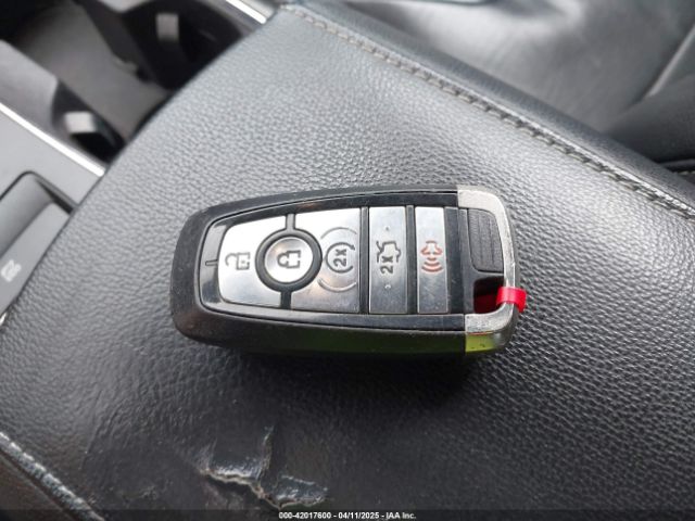 3FA6P0RU5HR301716 Ford Fusion Hybrid Titanium